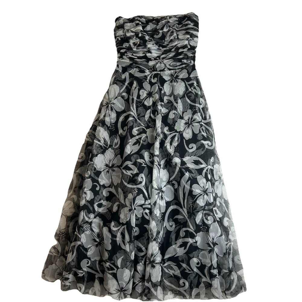 Chelsea Nites Women’s Dress Size 6 Black And White Strapless Midi